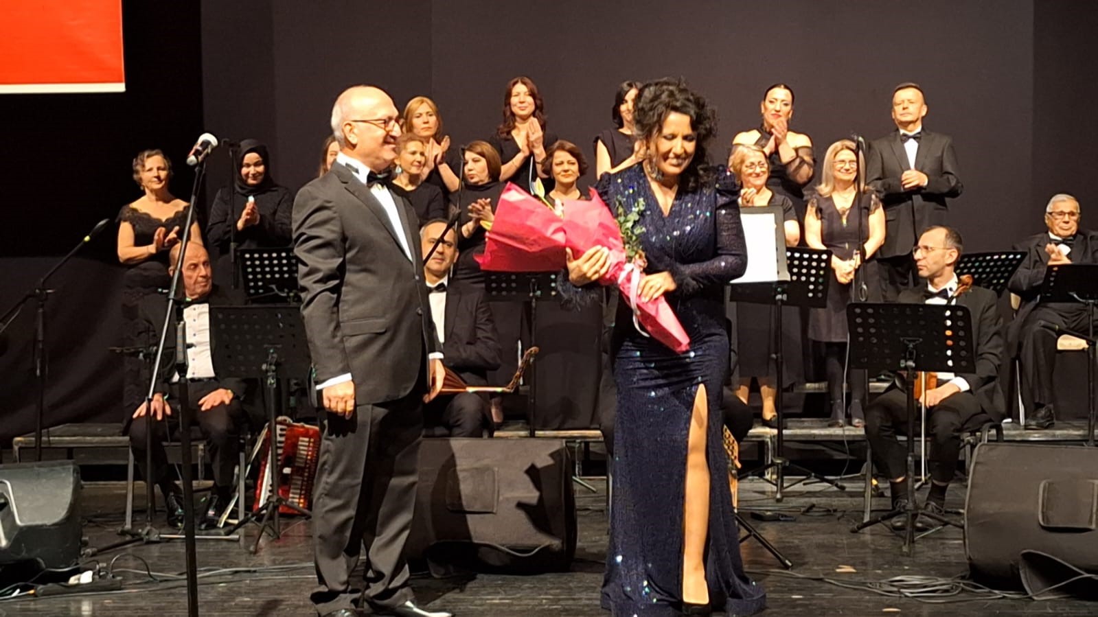 Nilüfer 30 Ağustos Zafer Türk Sanat Müziği topluluğu ikinci konsere hazırlanıyor