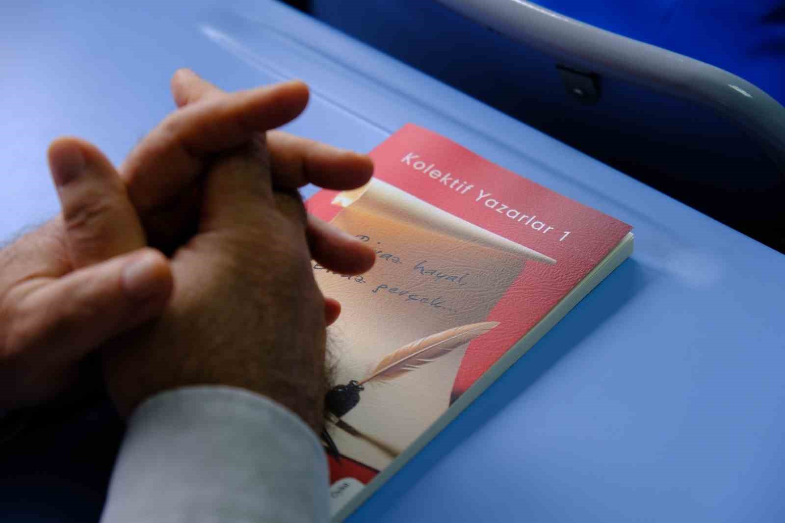 Yenilik&ccedil;i yazarlık at&ouml;lyelerinde kelimeler hayat buluyor
