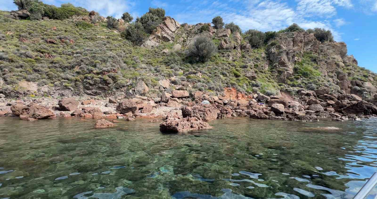 Ayvacık a&ccedil;ıklarında 9 ka&ccedil;ak g&ouml;&ccedil;menin &ouml;ld&uuml;ğ&uuml; bot faciasında kayıp &ccedil;ocuk 2&rsquo;nci g&uuml;nde aranıyor
