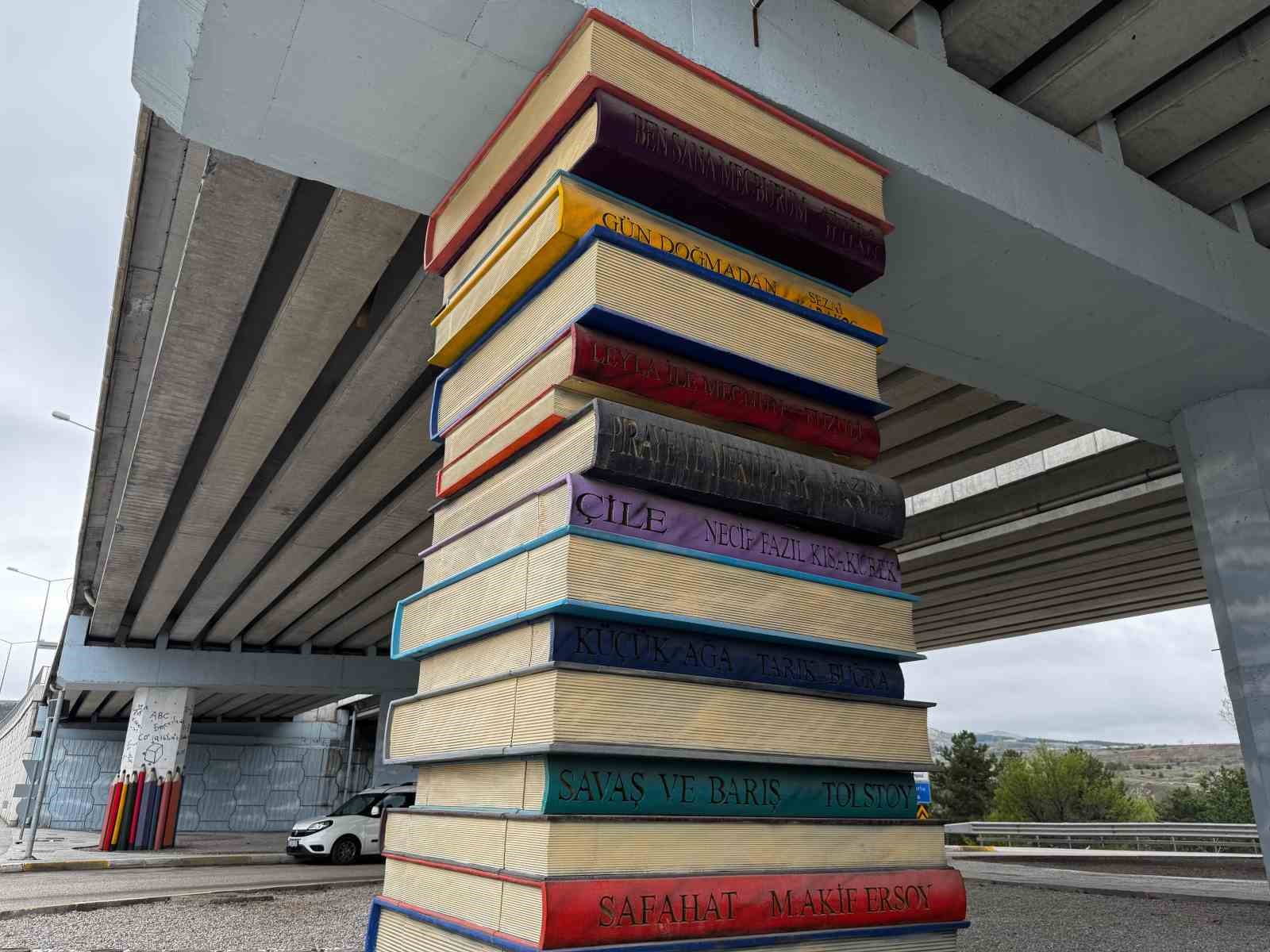 Hitit Üniversitesi Kuzey Kampüsü girişine estetik dokunuş