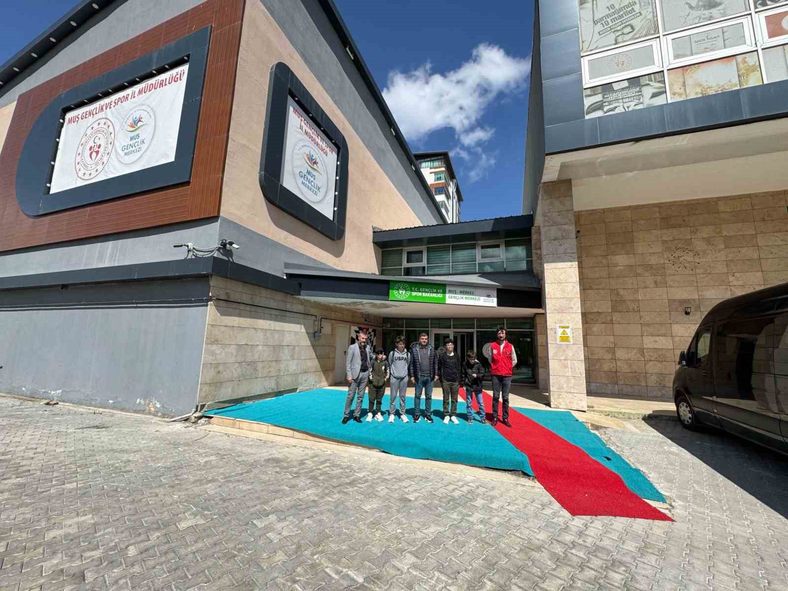 Deneyap Atölyesi öğrencileri, Teknofest Kampı için Osmaniye’ye uğurlandı