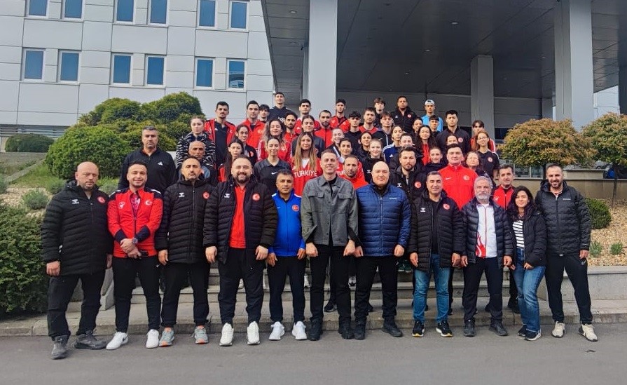 Taekwondo Milli Takımı Belgrad’a gitti