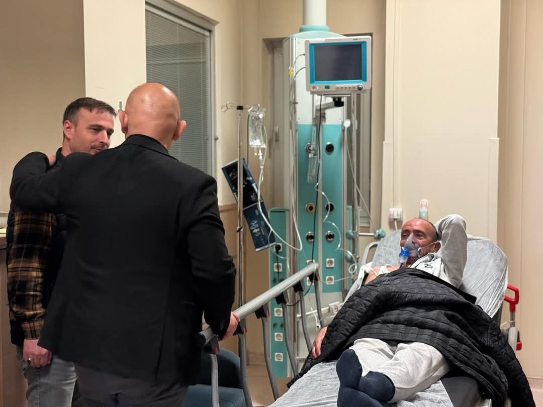 Başkan &Ouml;nal&rsquo;dan trafik kazası ge&ccedil;iren personele "ge&ccedil;miş olsun" ziyareti
