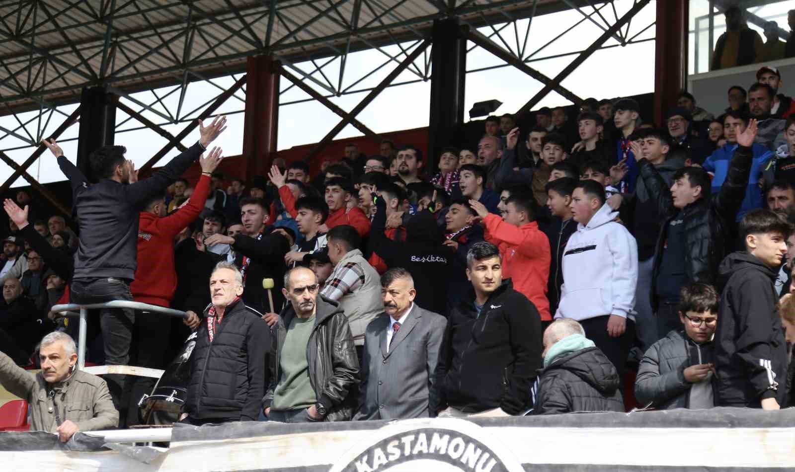 TFF 2. Lig: GMG Kastamonuspor: 1 - Kırklarelispor: 1
