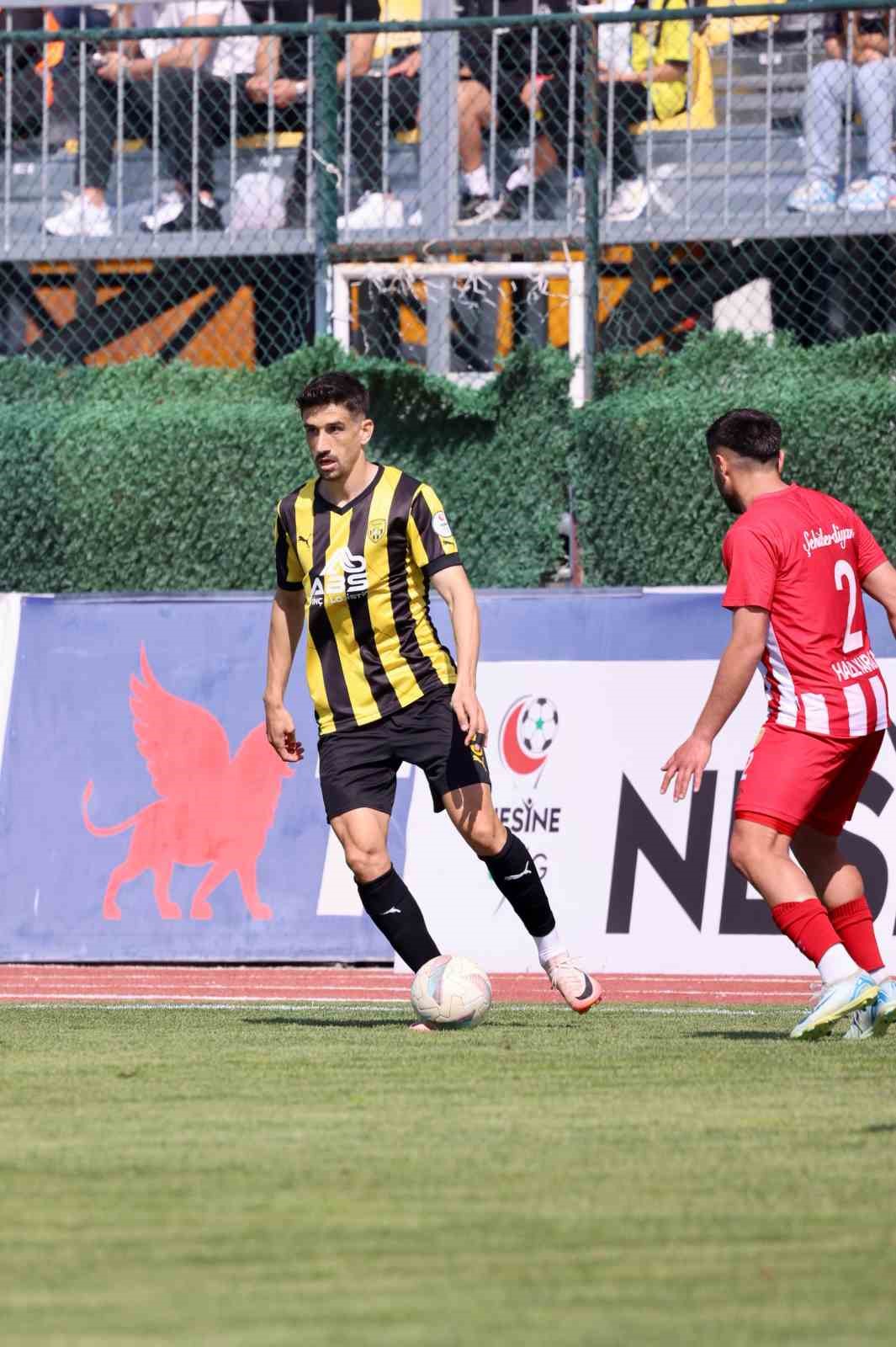 TFF 3. Lig: Aliağaspor FK: 3 - Osmaniyespor FK: 0
