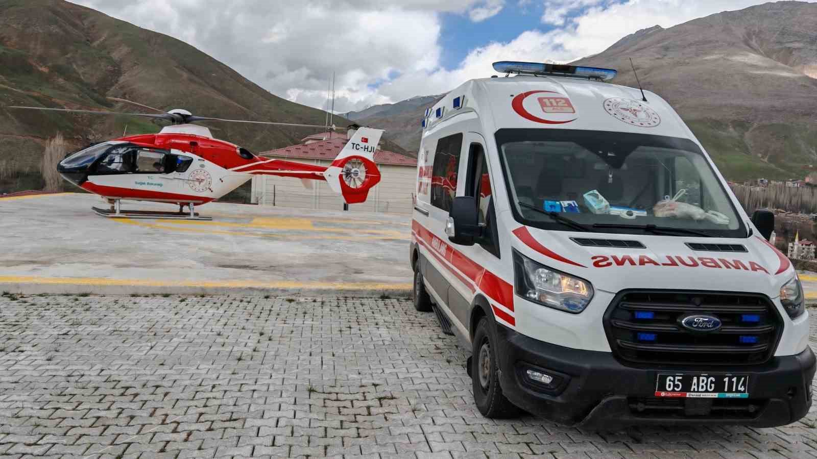 Helikopter ambulans 9 haftalık hamile kadın için havalandı