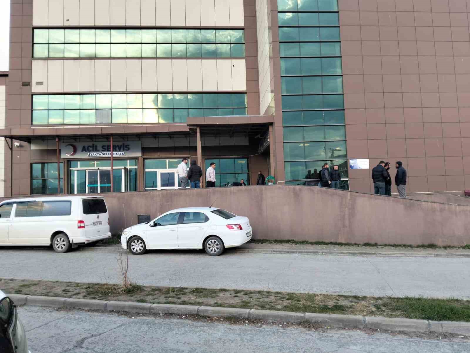 Kars&rsquo;ta silahlı kavga: 1 &ouml;l&uuml;
