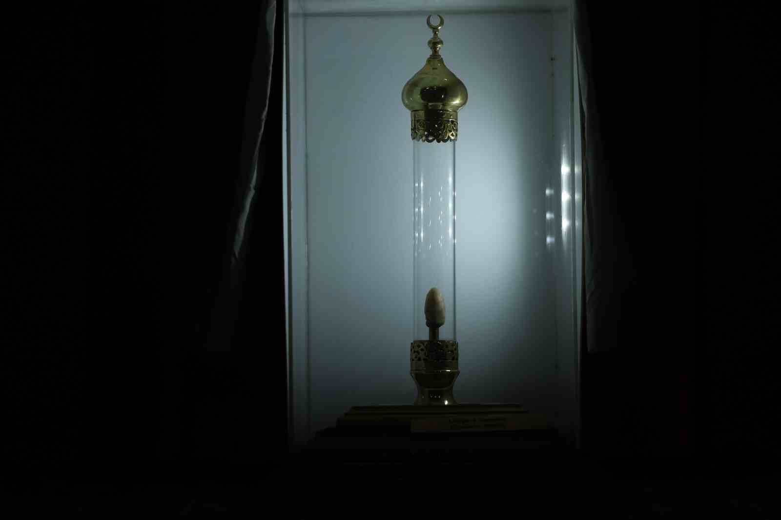 Türkiye’de ilk: Gezici kutsal emanetler Elazığ’da sergileniyor