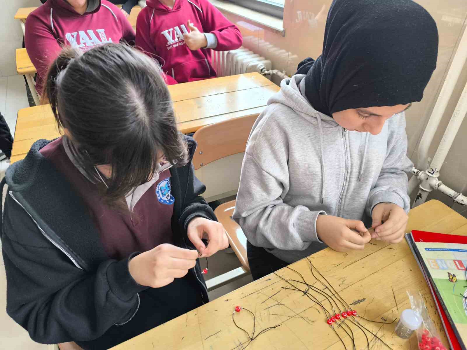 İyilikle büyüyorlar, kalplere dokunuyorlar