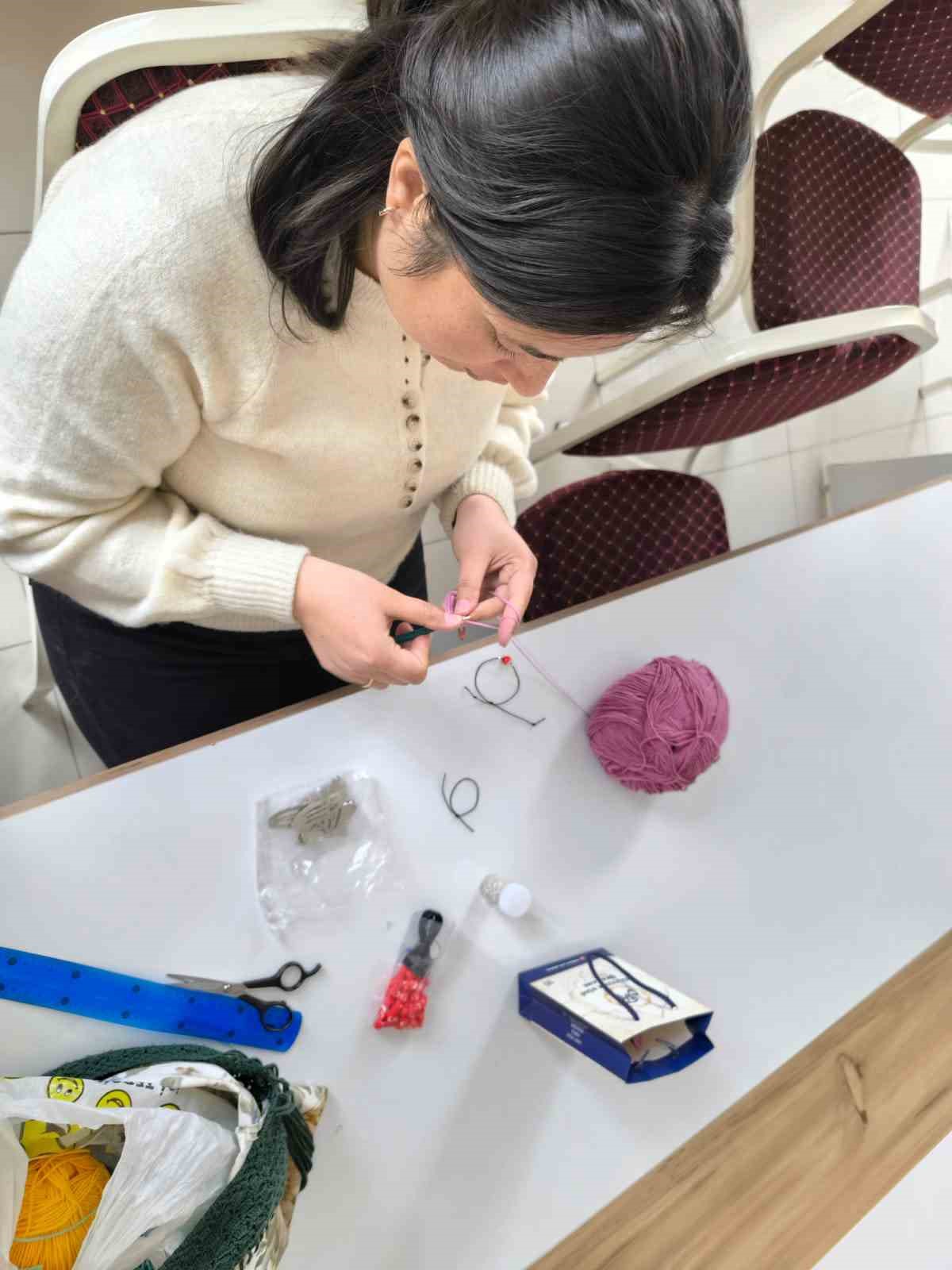 İyilikle b&uuml;y&uuml;yorlar, kalplere dokunuyorlar
