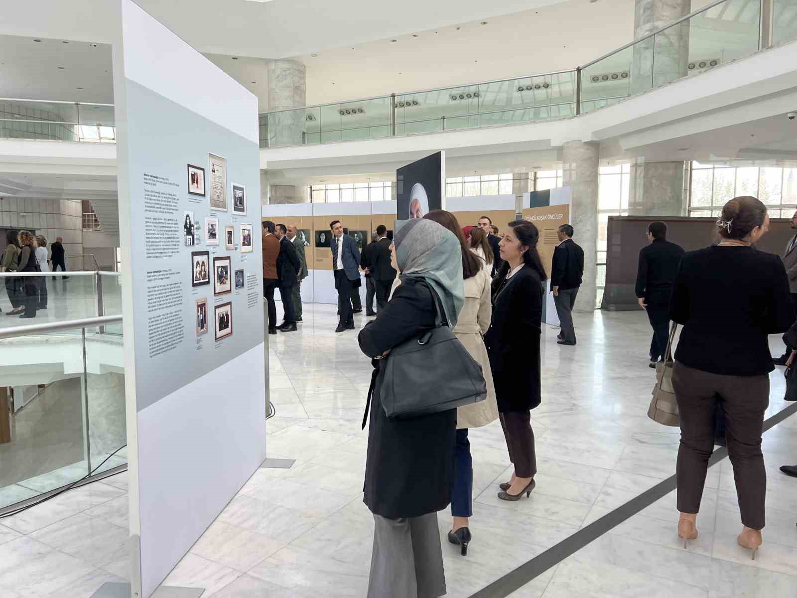 Konya&rsquo;da "T&uuml;rk Kadın &Ouml;nc&uuml;leri" sergisi a&ccedil;ıldı
