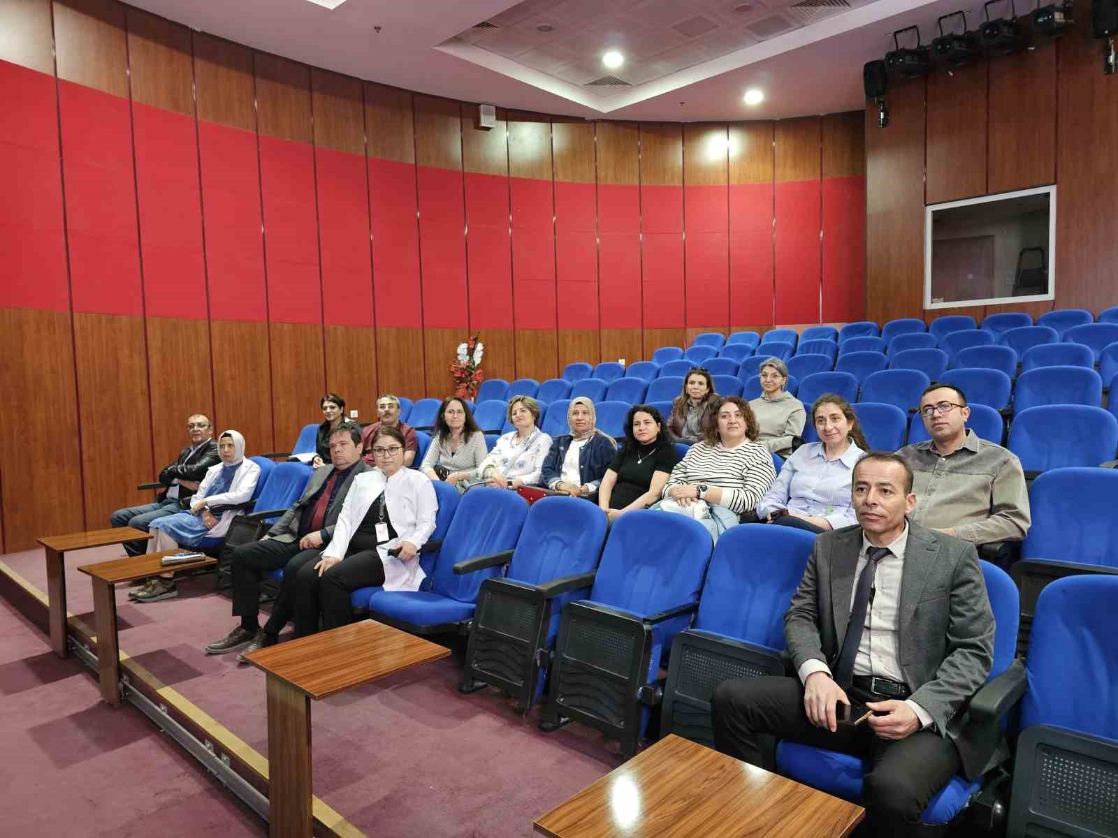 Niğde&rsquo;de ameliyathane hemşireliği sertifika programı başladı
