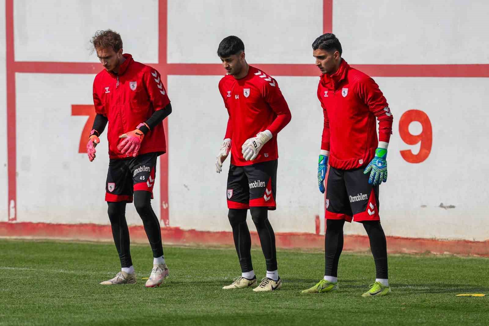 Samsunspor, Galatasaray maçının hazırlıklarına başladı