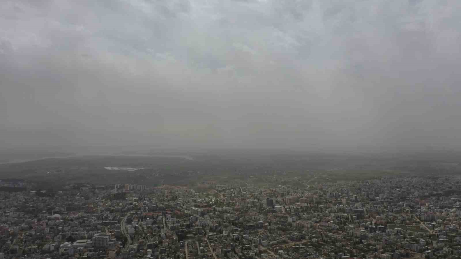 Adıyaman’da toz taşınımı etkili oluyor