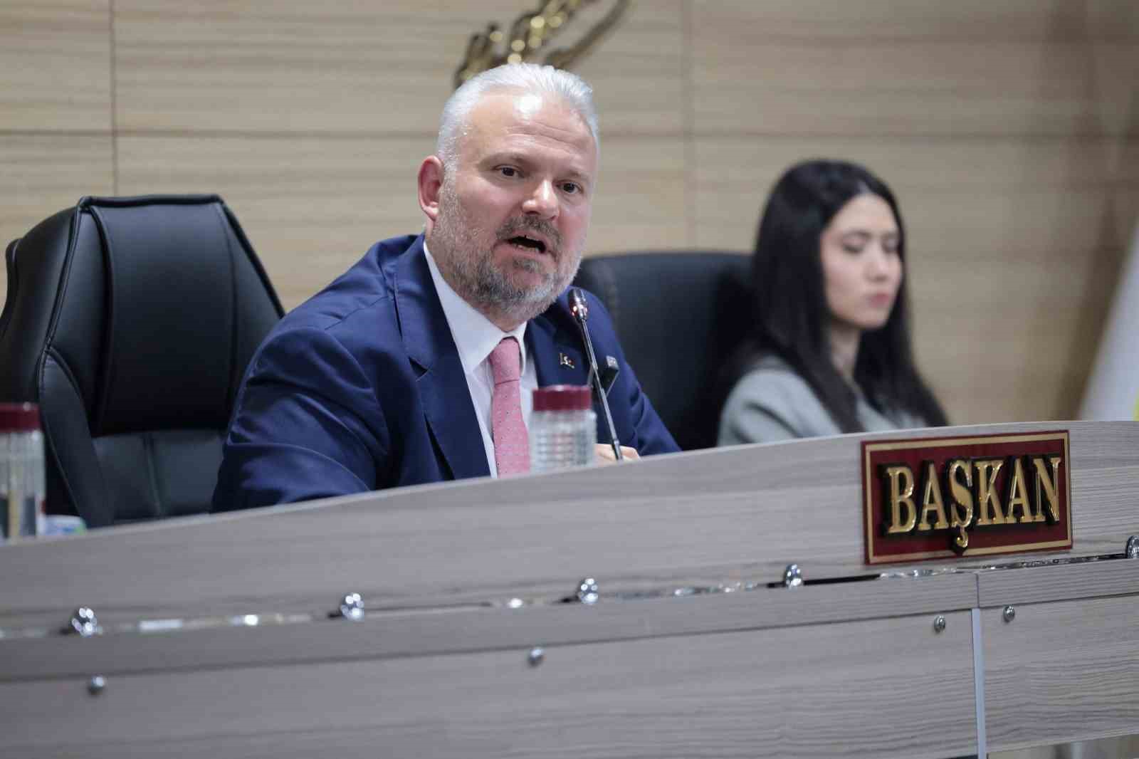 Menemen Belediye Başkanı Pehlivan: "Belediye ailemle tarih yazdık"