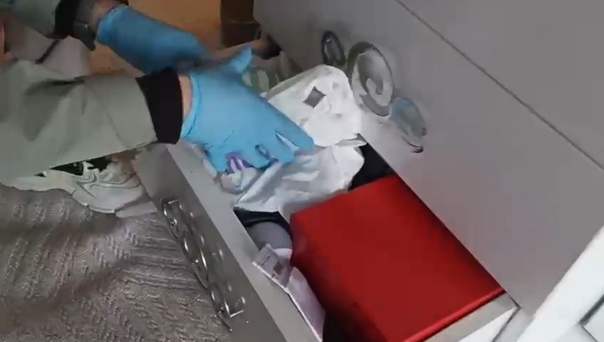 Narkotik dedektör köpeği Tony, 1 kilo 715 gram metamfetamin buldu