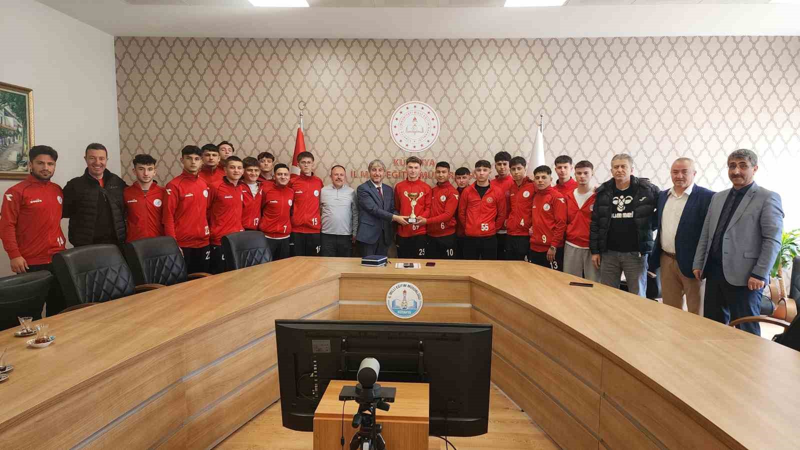 Kütahya Spor Lisesi’nden başarı, Türkiye’de ilk 32’ye girdiler