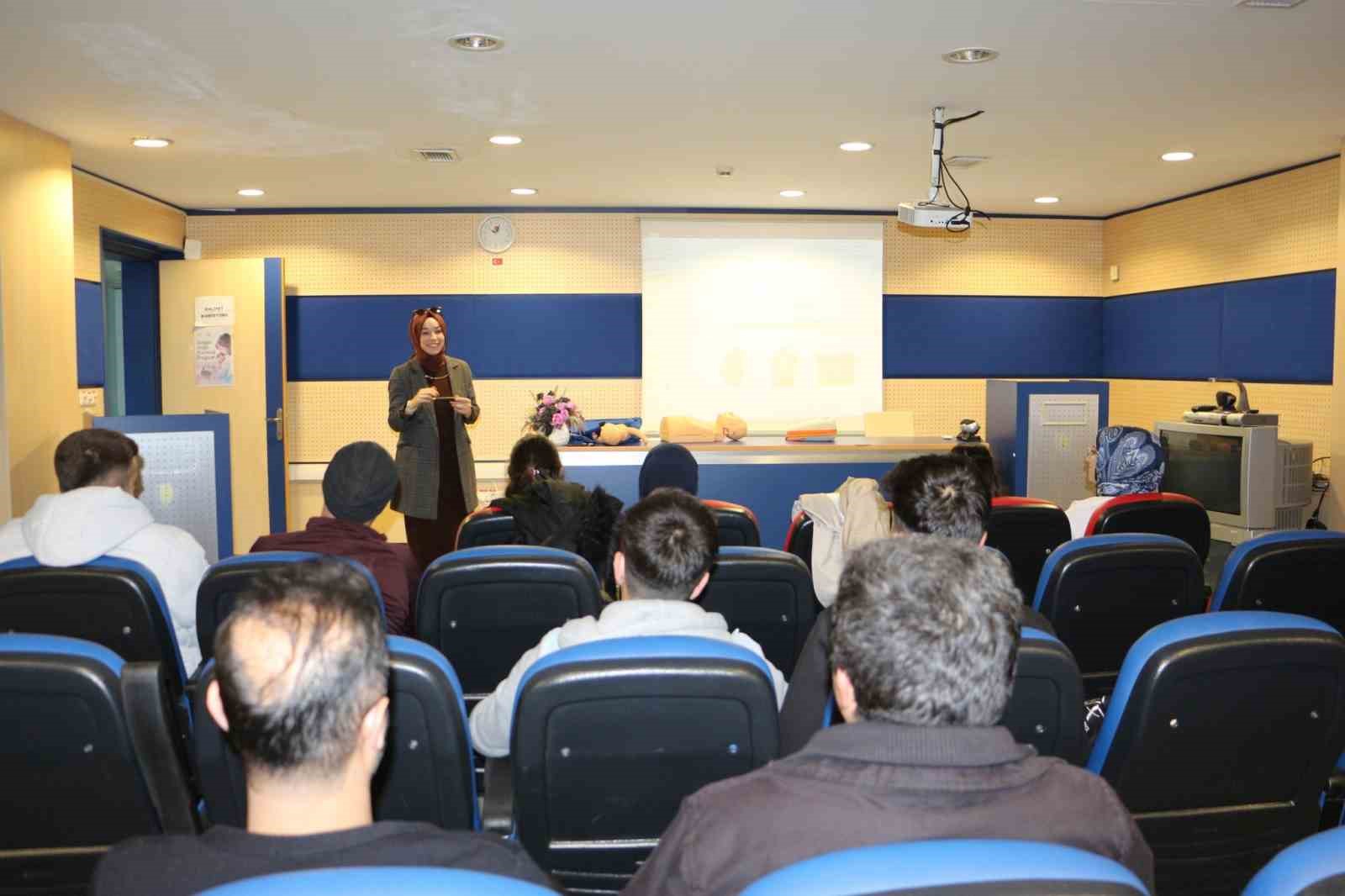 Elazığ’da ilk yardım eğitimi düzenlendi