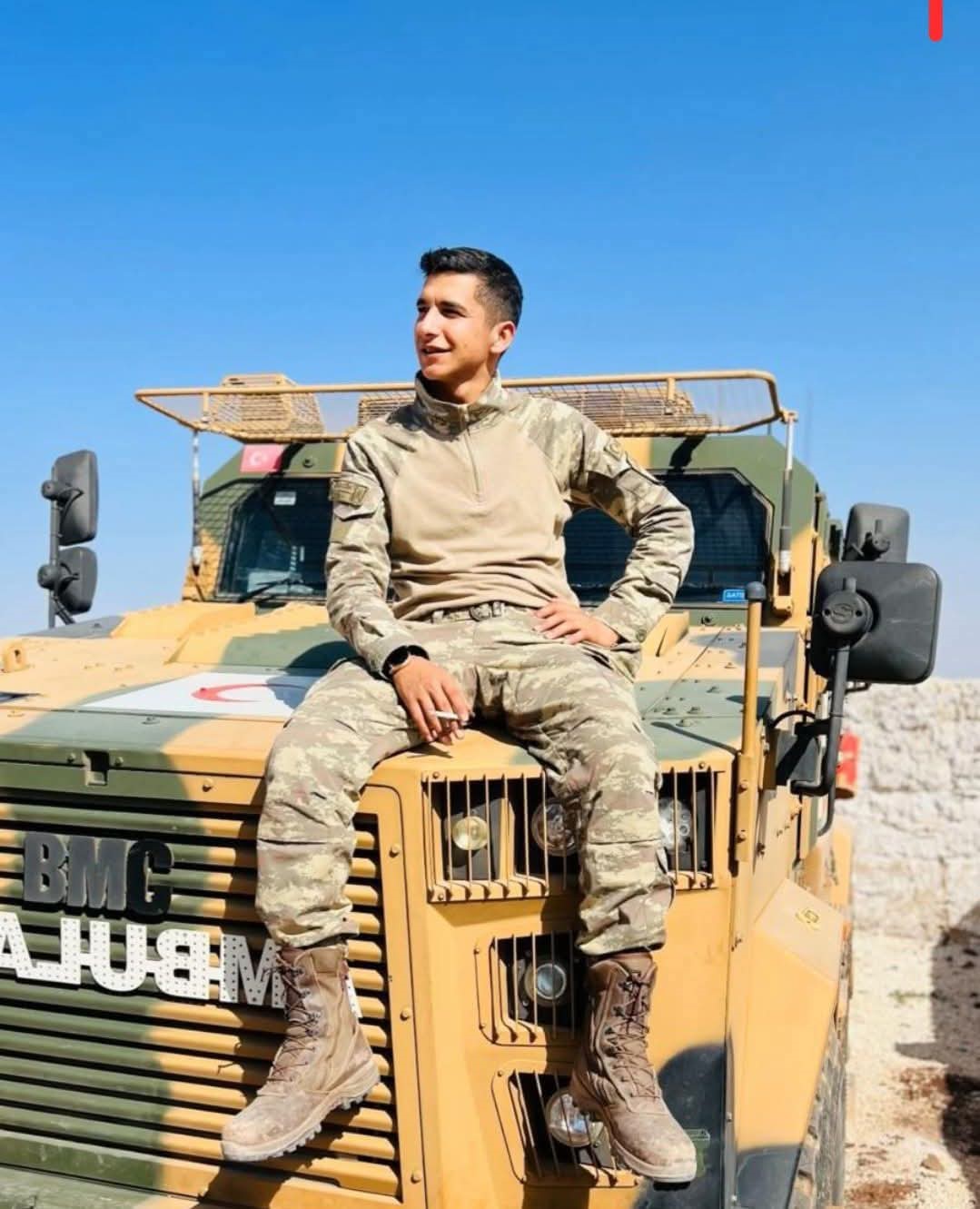 5 gün önce nişanlanmıştı: Kazada hayatını kaybeden jandarma personeli toprağa verildi