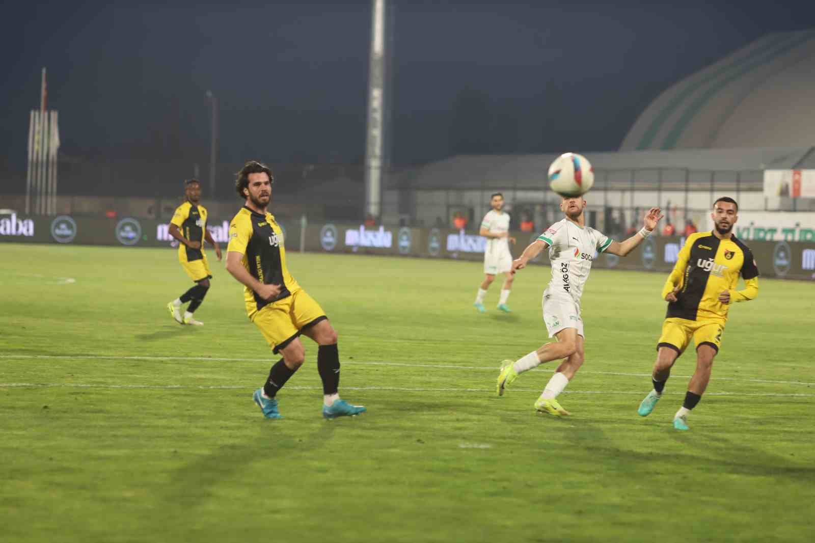 Trendyol 1. Lig: Iğdır FK: 3 - İstanbulspor: 0
