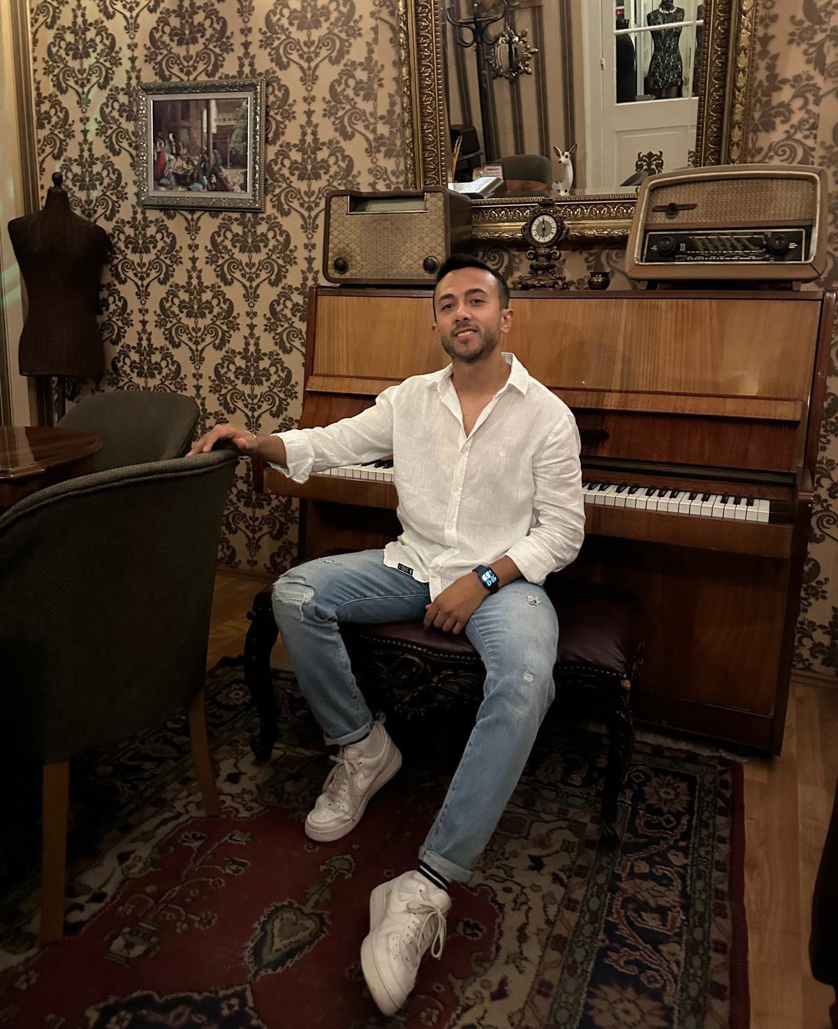 Manisa&rsquo;daki motosiklet kazasının g&uuml;venlik kameraları ortaya &ccedil;ıktı
