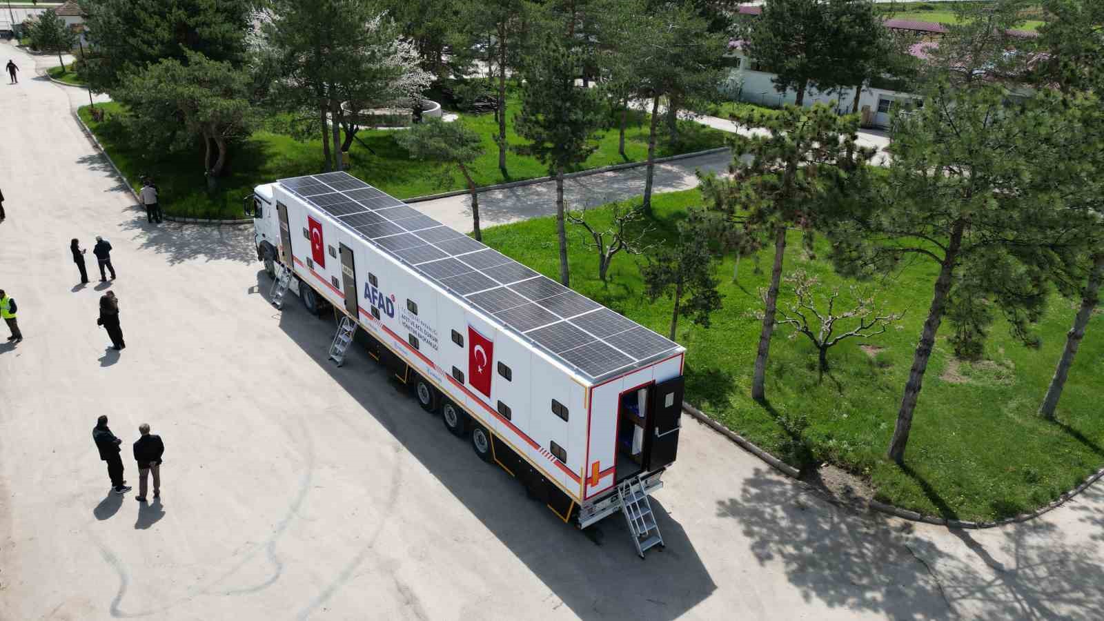 Tokat’ta üretilen acil durum tırları tüm ülkede yara saracak