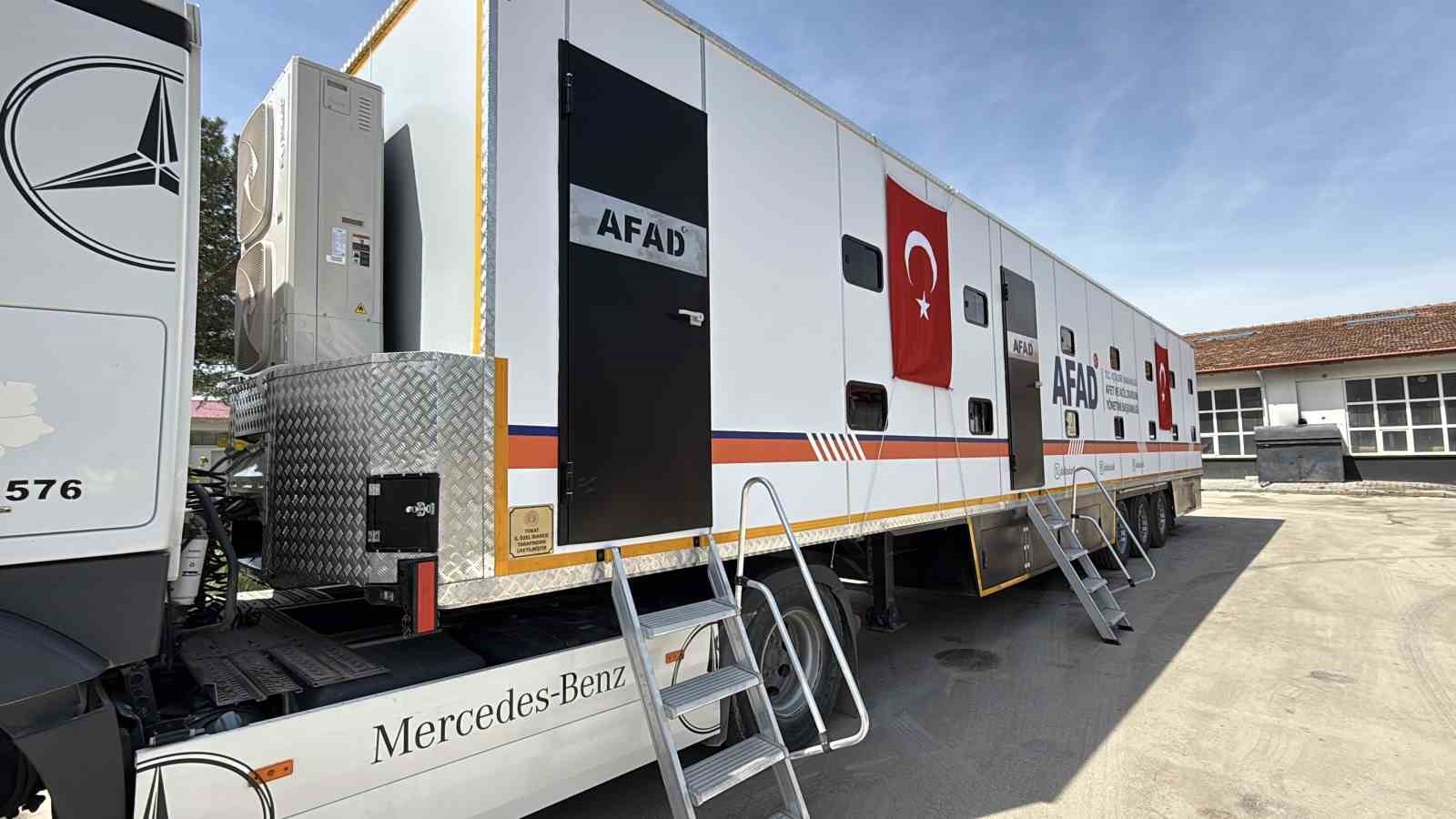 Tokat&rsquo;ta &uuml;retilen acil durum tırları t&uuml;m &uuml;lkede yara saracak
