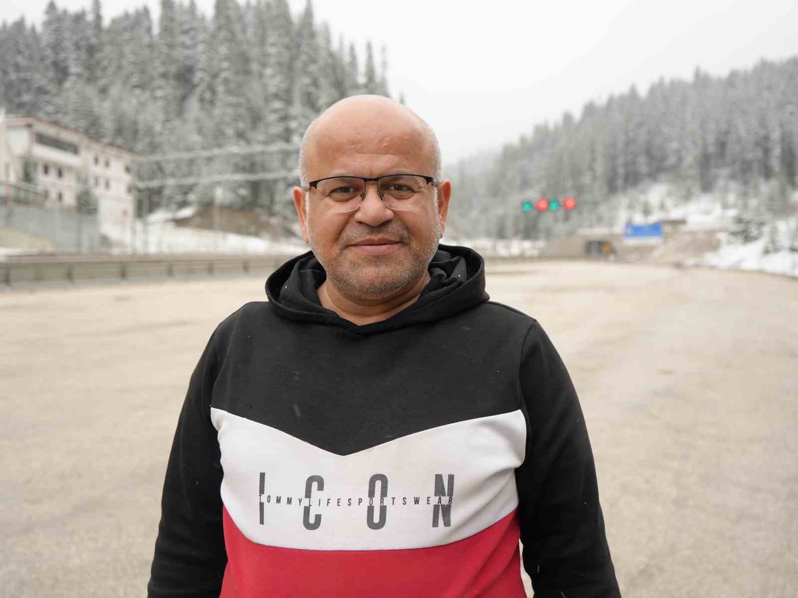 Kastamonu’da Nisan karı Ilgaz Dağı’nı beyaza bürüdü