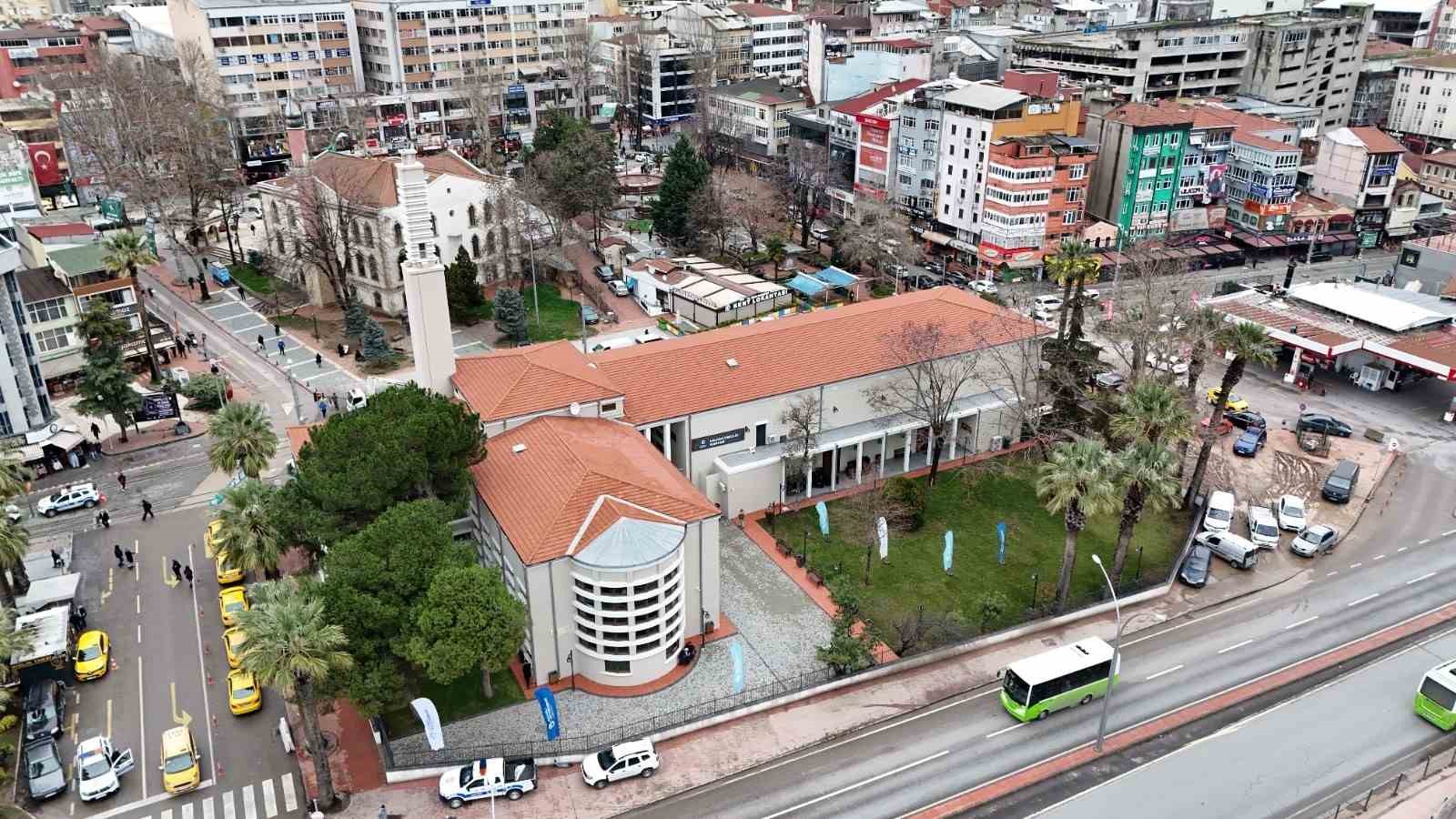 Gen&ccedil;ler Cumhuriyet tarihinin ilk eserinde &uuml;rettiklerini sahneleyecek
