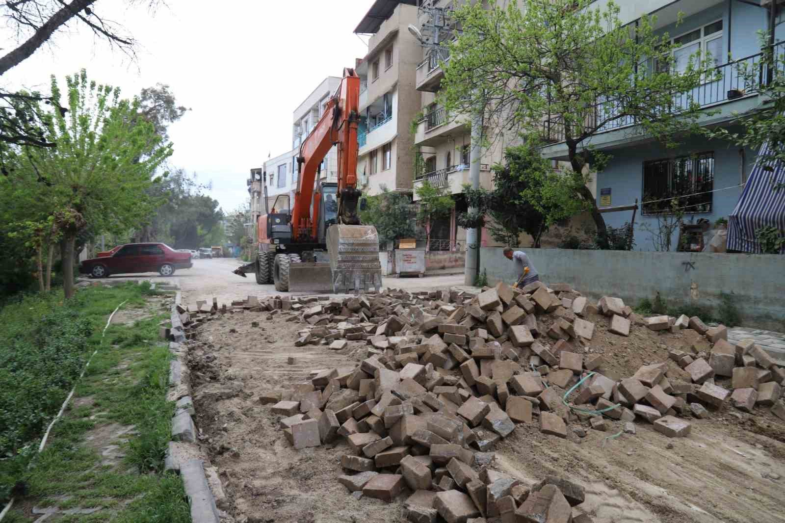 Turgutlu Belediyesi yeni ve güvenli yollar için sahada