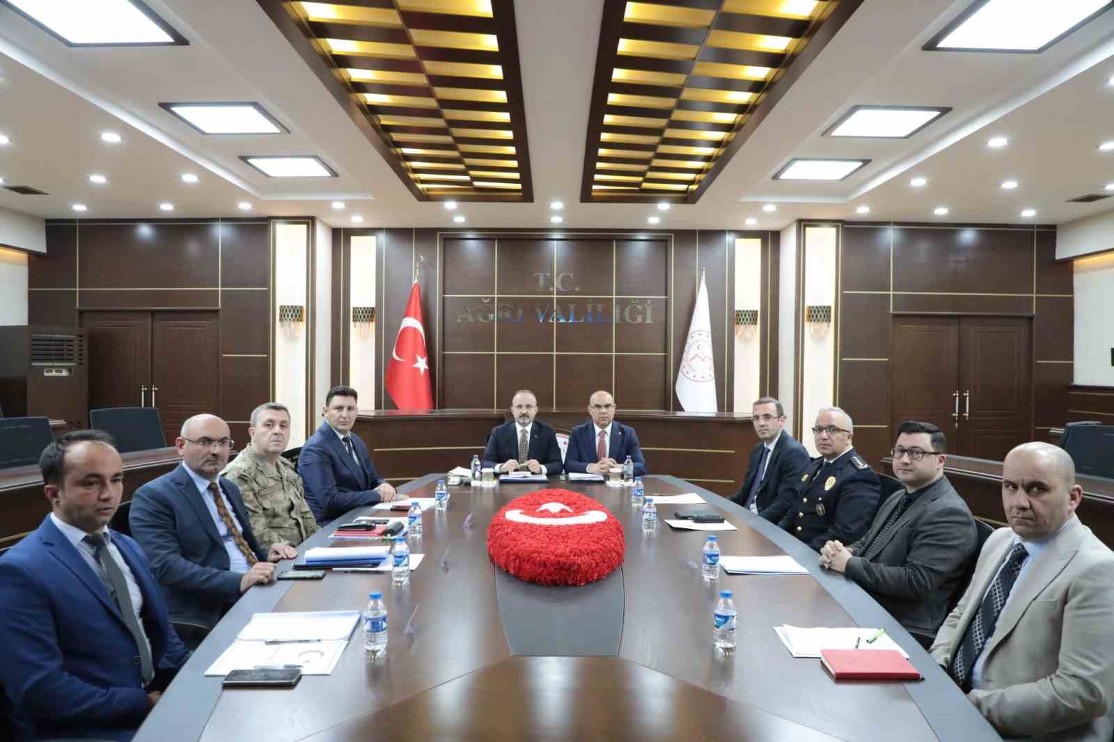 İ&ccedil;işleri Bakan Yardımcısı Turan: "Sahipsiz hayvan sorununu T&uuml;rkiye&rsquo;nin g&uuml;ndeminden &ccedil;ıkaracağız"
