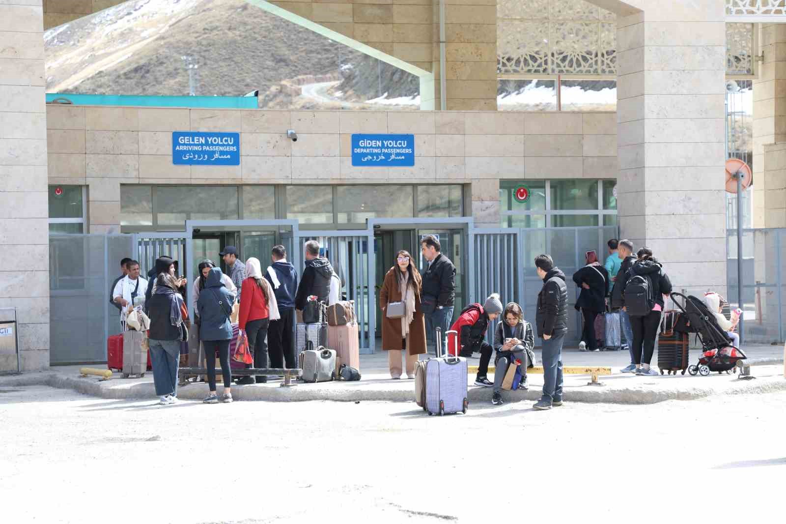 İranlı turistlerden Van’a 80 milyon dolarlık katkı