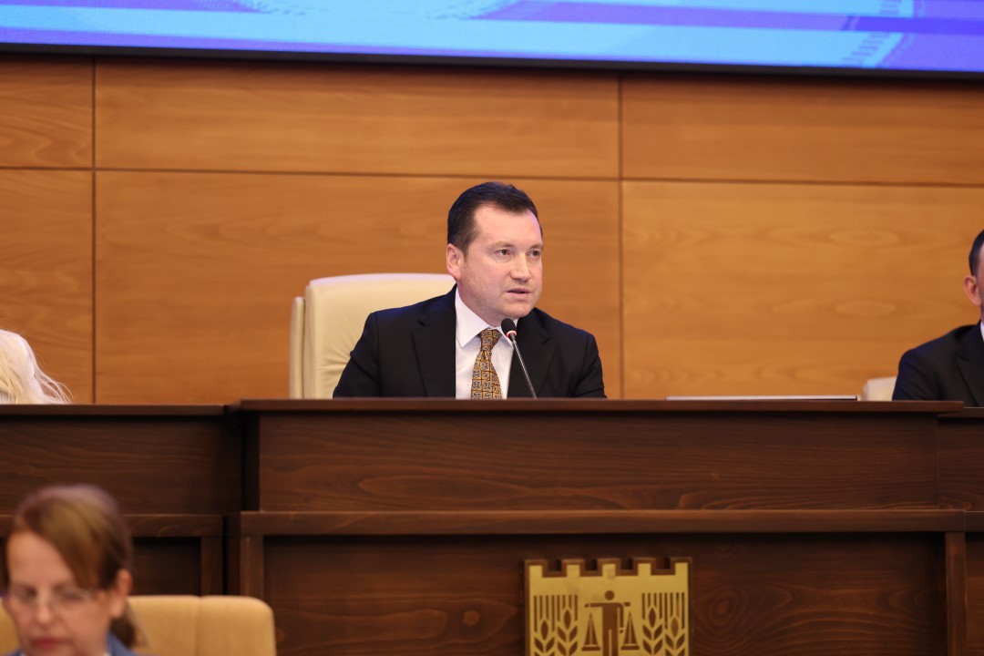 Silivri Belediye Başkanı Balcıoğlu: "Parasızlığı yönetiyoruz"