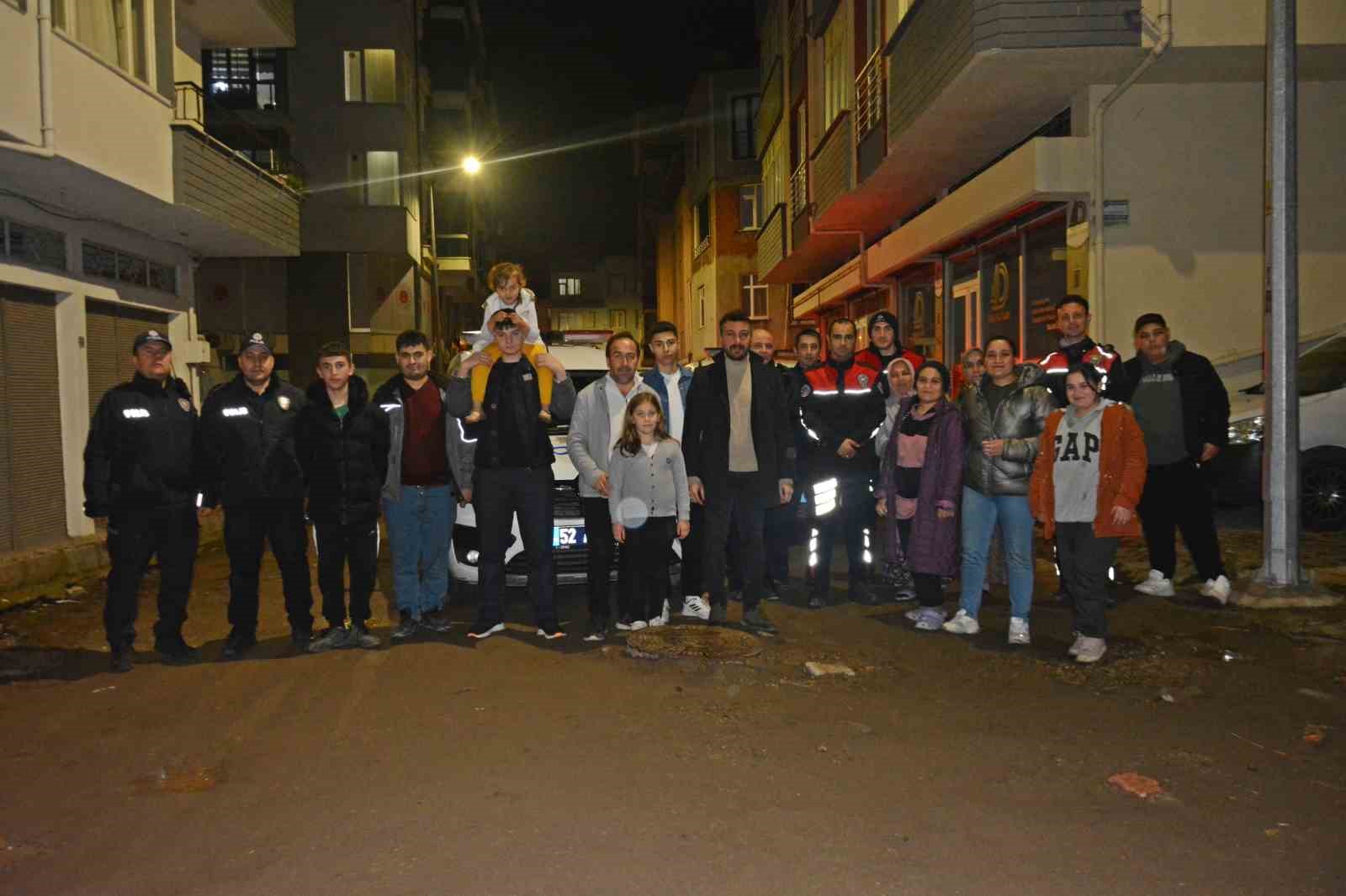 Ordu’da olay ihbarına giden polislere pasta sürprizi