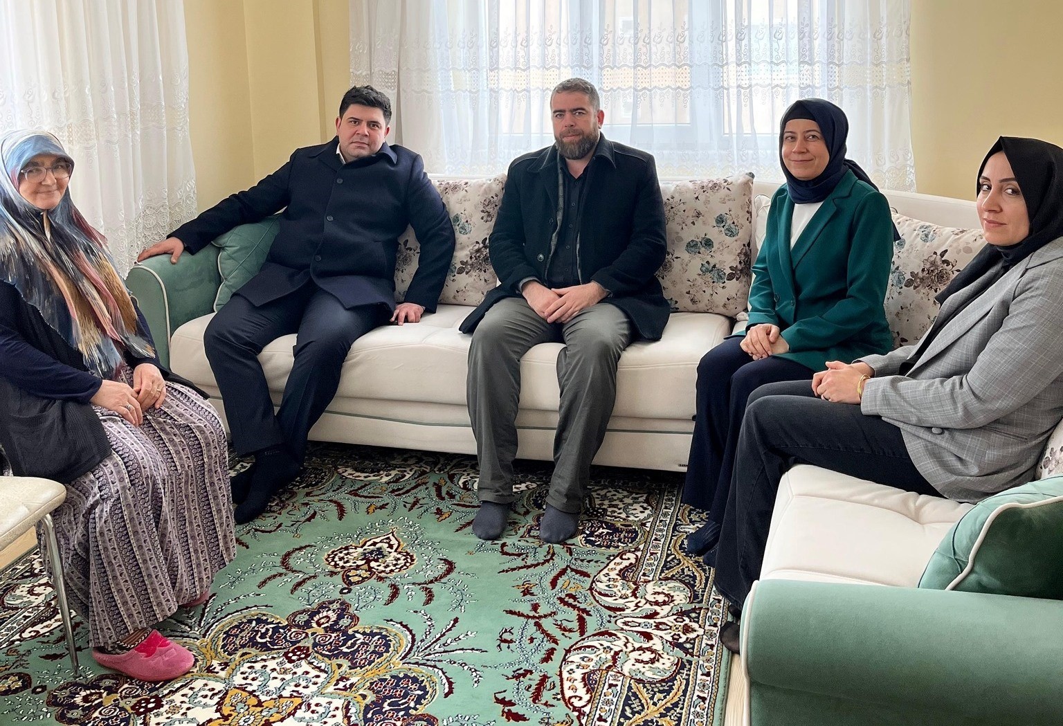 Emet Kaymakamı Seyman’dan şehit ailesine ziyaret