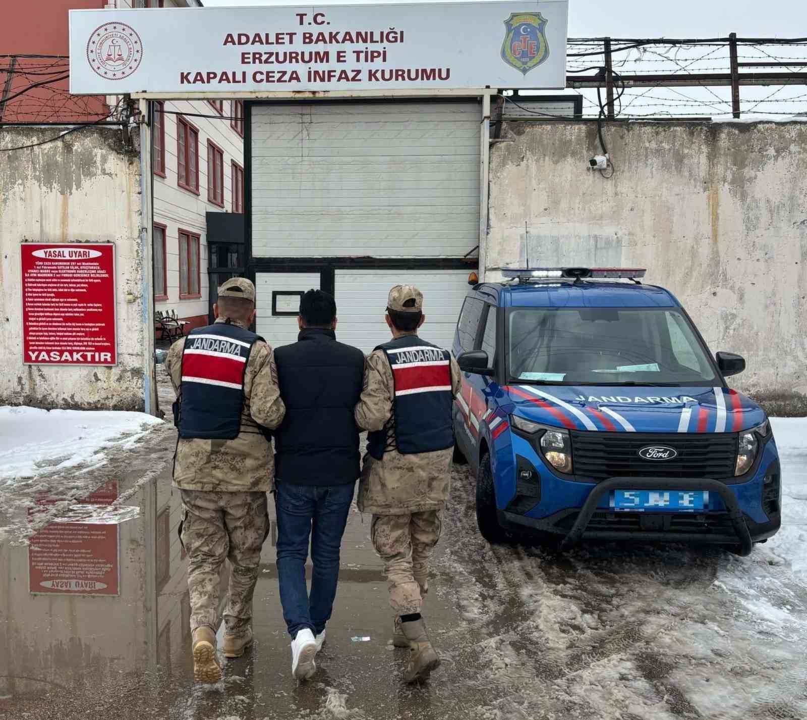 Jandarma ekiplerince aranan 140 şahıs yakalandı