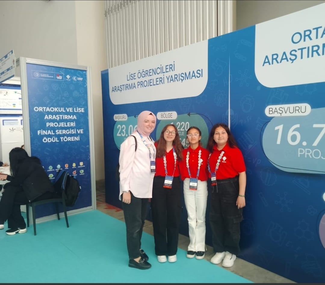 İn&ouml;n&uuml;&rsquo;ye T&Uuml;BİTAK Proje Yazma Yarışması&rsquo;nda T&uuml;rkiye ikinciliği
