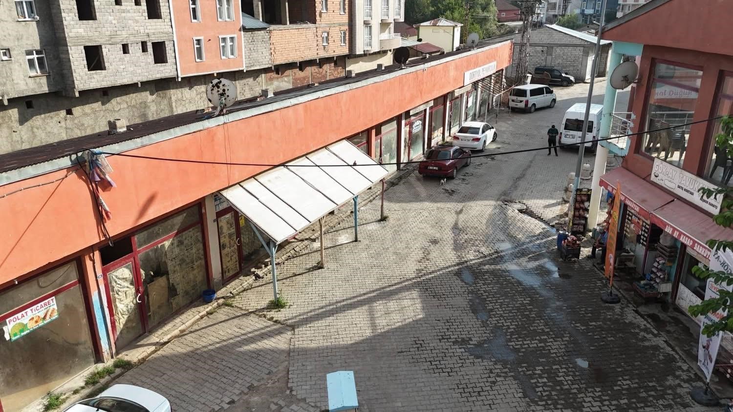 Başkan Taşkın; "Riskli yapılar birer birer yıkılıyor"
