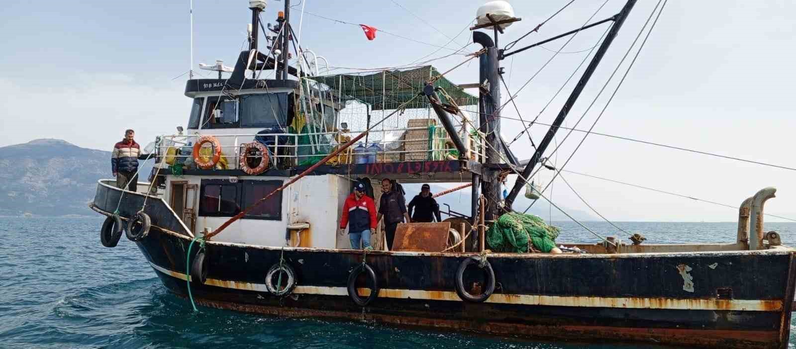 Aydın kıyılarında balık avı yasakları başlıyor