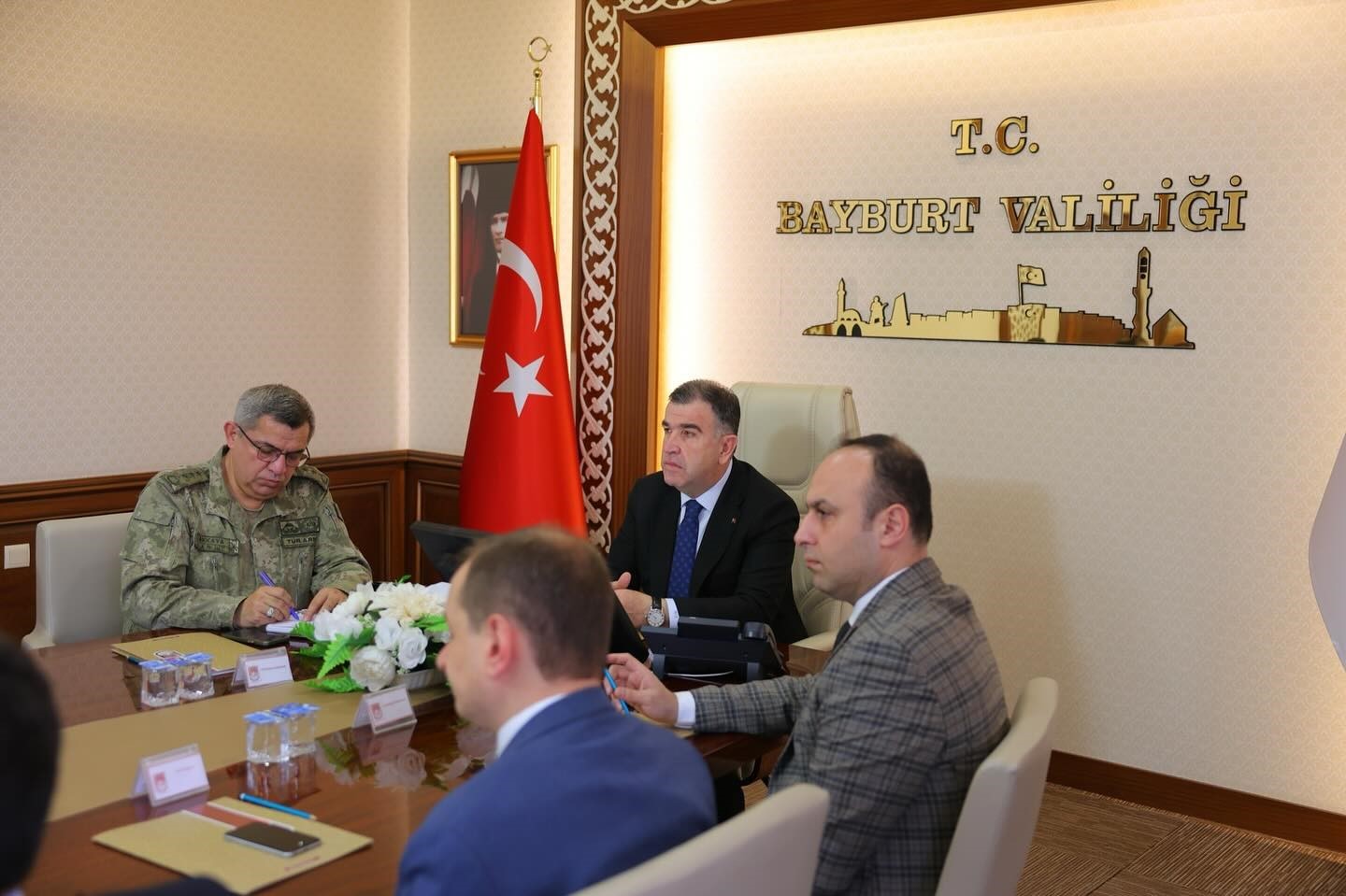 Bayburt&rsquo;un asayiş konuları Genişletilmiş İl G&uuml;venlik ve Asayiş Koordinasyon Toplantısı&rsquo;nda değerlendirildi
