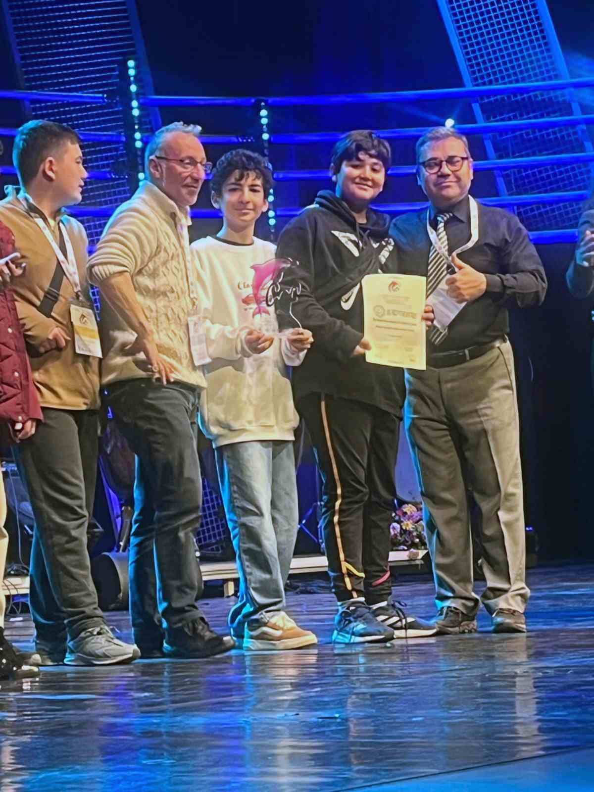 İtalya&rsquo;da T&uuml;rkiye R&uuml;zg&acirc;rı: MTK Koleji&rsquo;nden &ouml;nemli başarı
