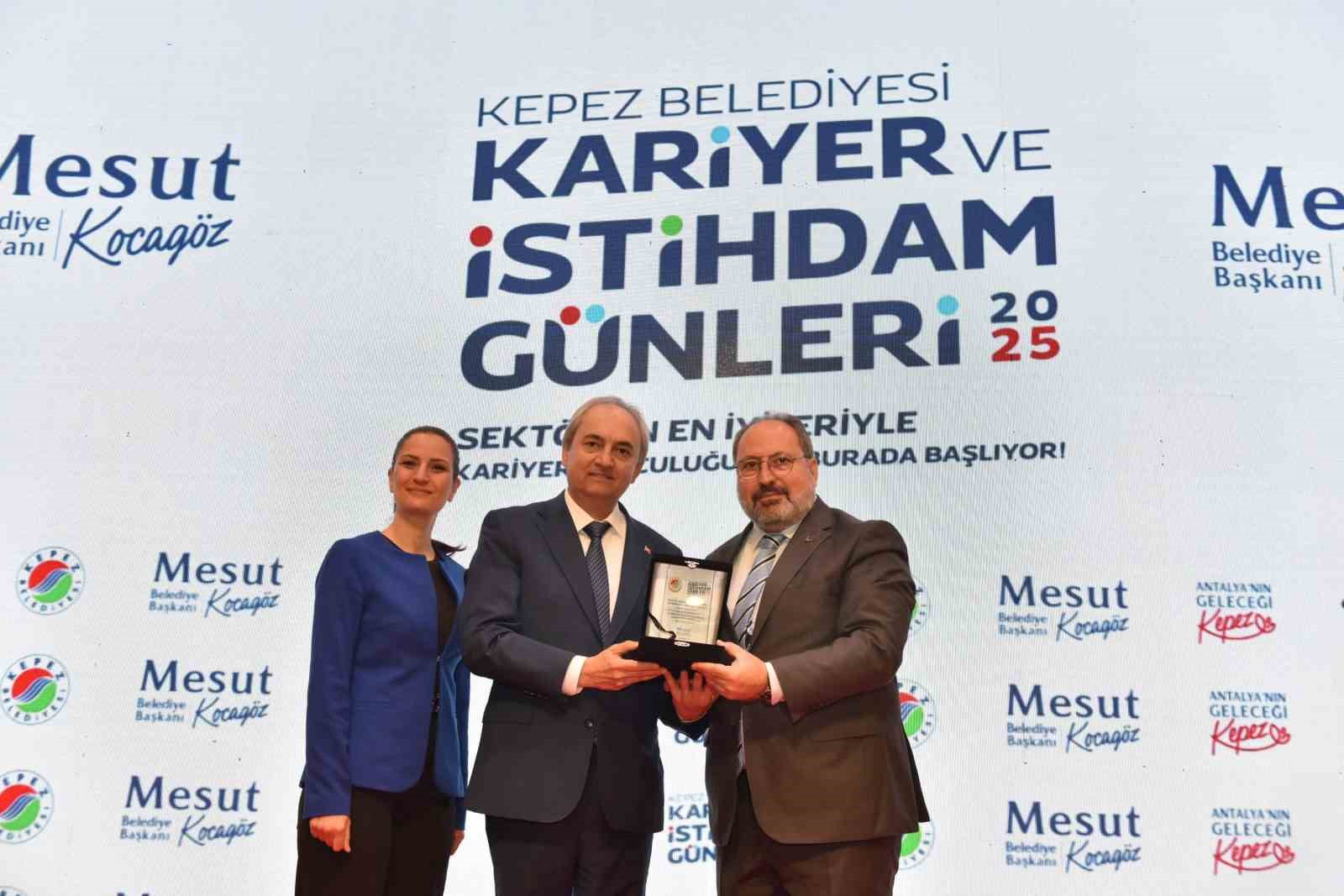 Kepez&lsquo;in Kariyer ve İstihdam G&uuml;nleri başladı
