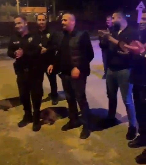 Kavga ihbarına giden polislere 10 Nisan s&uuml;rprizi
