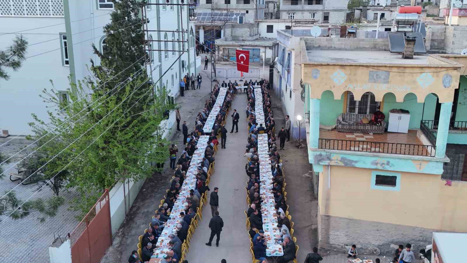 Başkan Yılmaz&rsquo;a Kozluyazı&rsquo;da coşkulu karşılama
