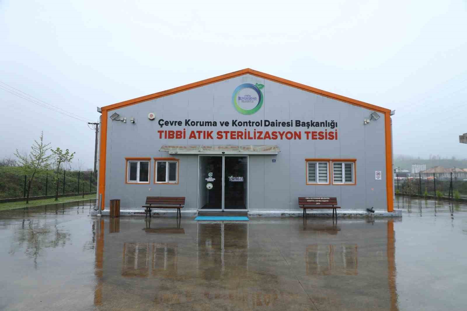 G&uuml;nl&uuml;k 10 ton atık bu tesiste bertaraf ediliyor
