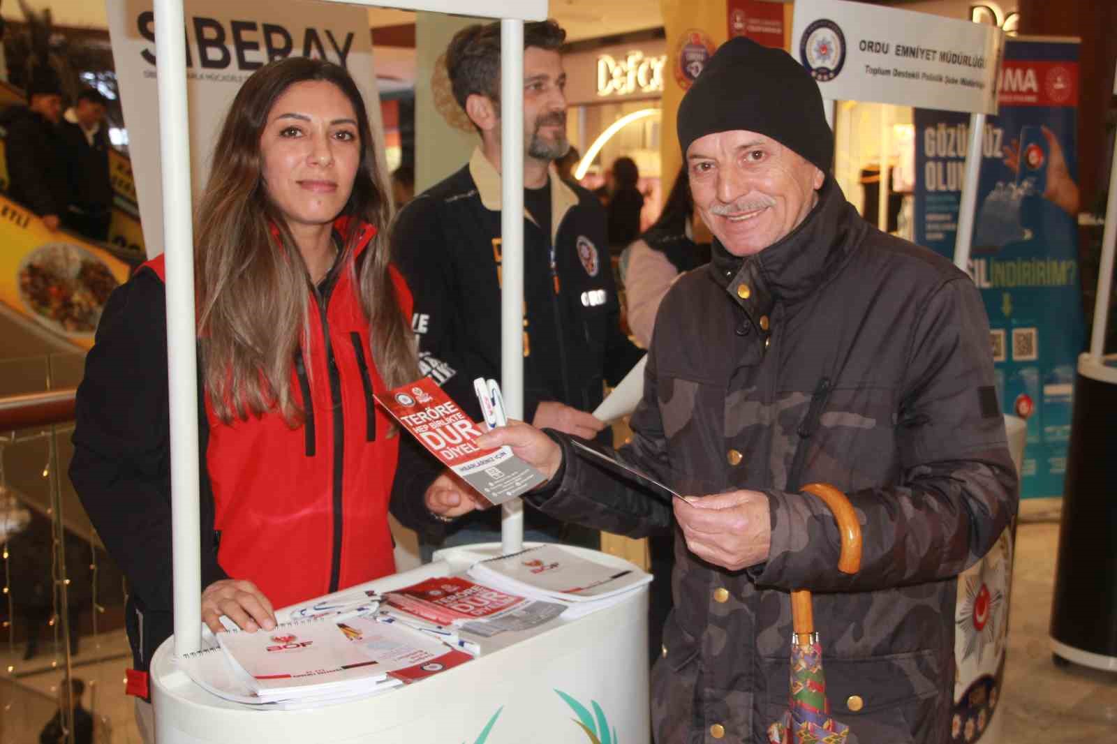 Ordu’da polis ekipleri, halkın güvenliği için bilgilendirdi