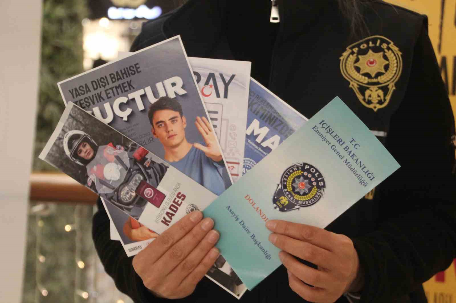 Ordu&rsquo;da polis ekipleri, halkın g&uuml;venliği i&ccedil;in bilgilendirdi
