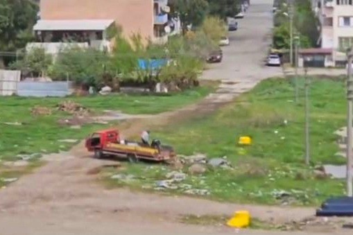 Efeler Belediyesi &ccedil;evreyi korumaya devam ediyor
