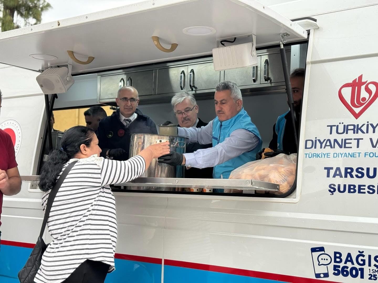 Tarsus M&uuml;ft&uuml;l&uuml;ğ&uuml;nden &ccedil;orba ikramı
