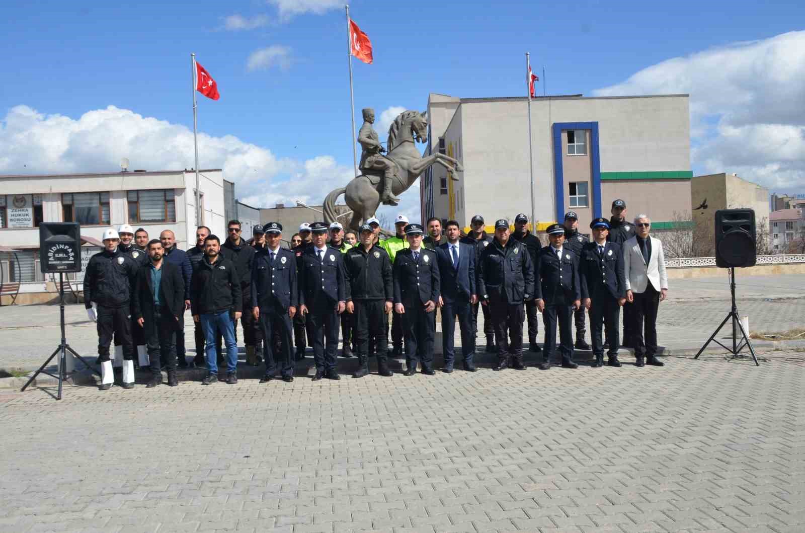 Bulanık&rsquo;ta polis teşkilatının 180&rsquo;inci yılı kutlandı
